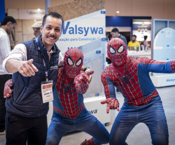 CONSTRULEV25 -061125-16h02_-MIK05399